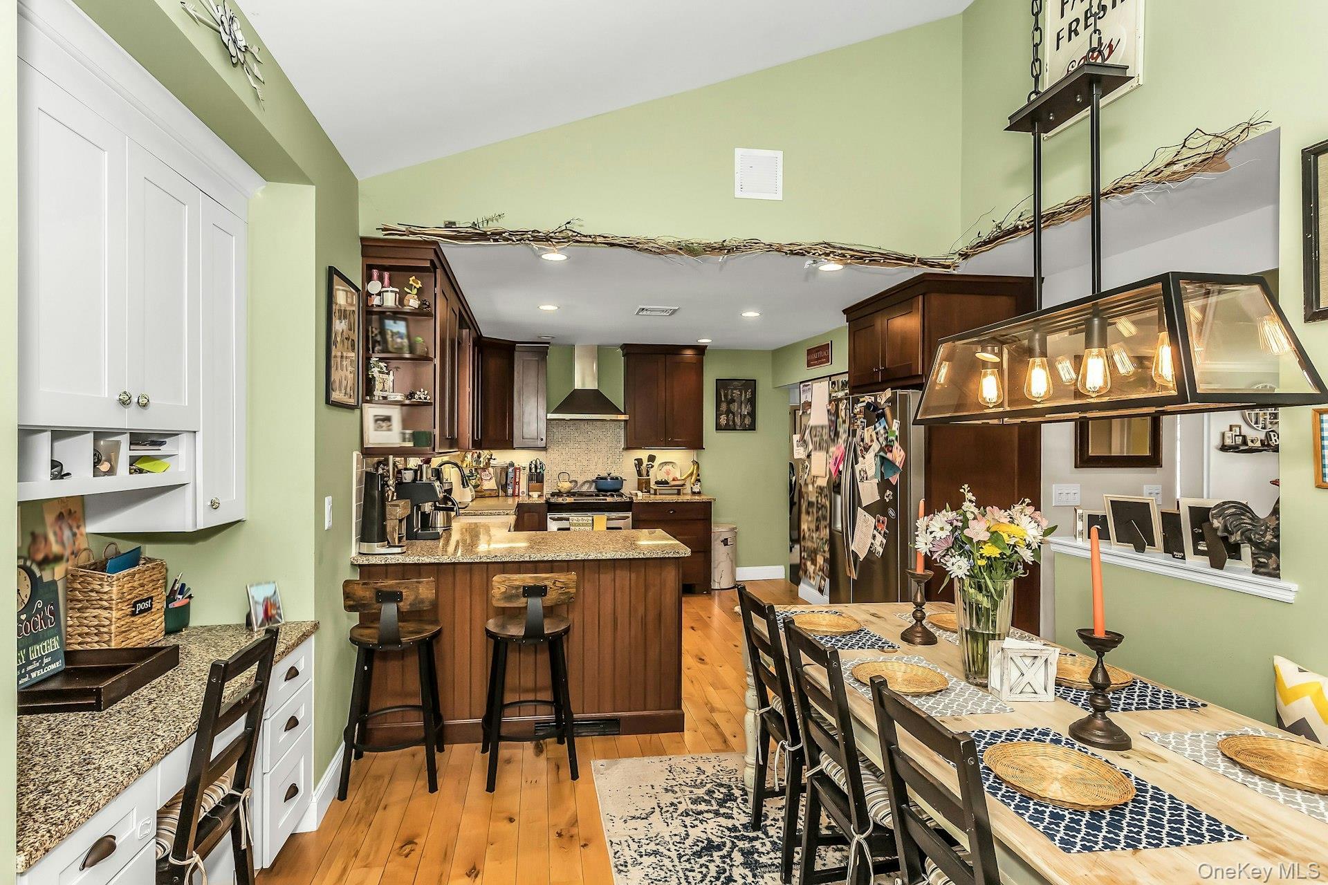 Single Family Bellecrest  Suffolk County, NY 11731, MLS-988795-11