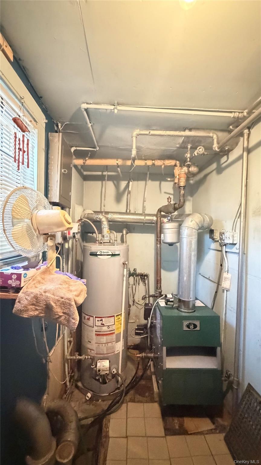 Single Family Stephens  Bronx, NY 10473, MLS-988798-5