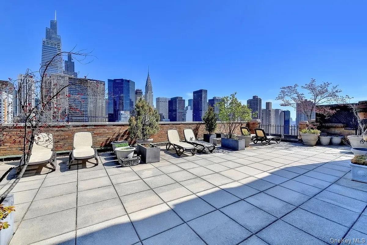 Coop Park Manhattan, NY 10016, MLS-988809-13