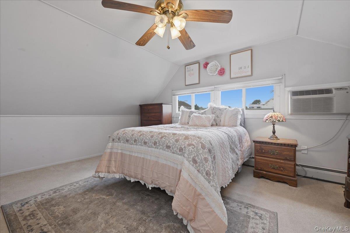 Single Family Twin  Nassau County, NY 11793, MLS-988812-22