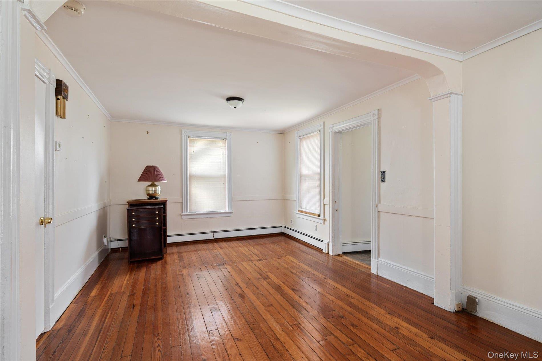 Single Family Elizabeth  Nassau County, NY 11096, MLS-988814-8