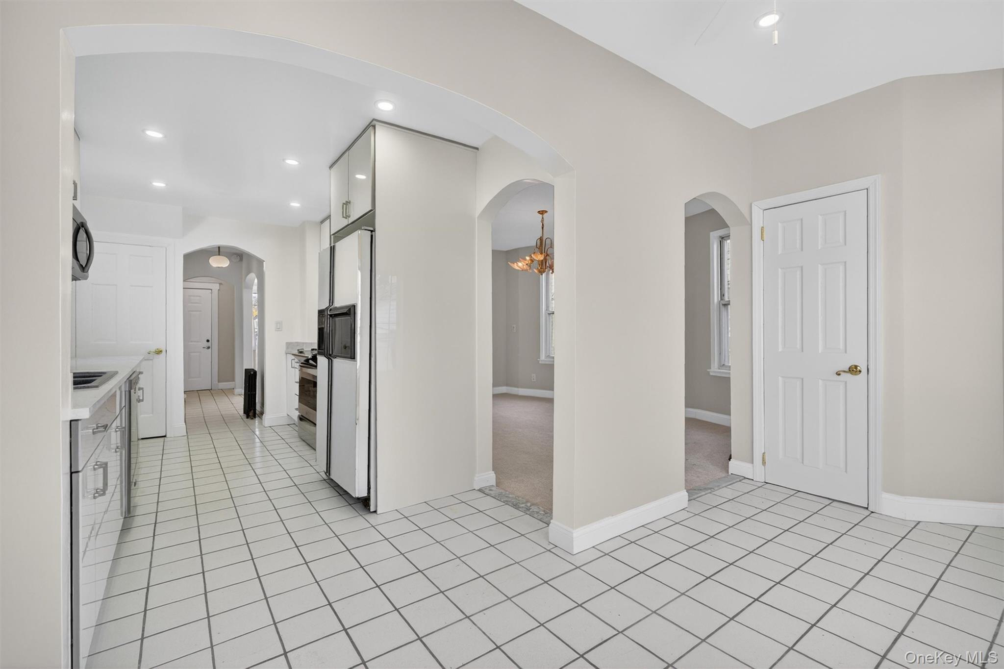Single Family Sherwood  Westchester County, NY 10704, MLS-988821-26