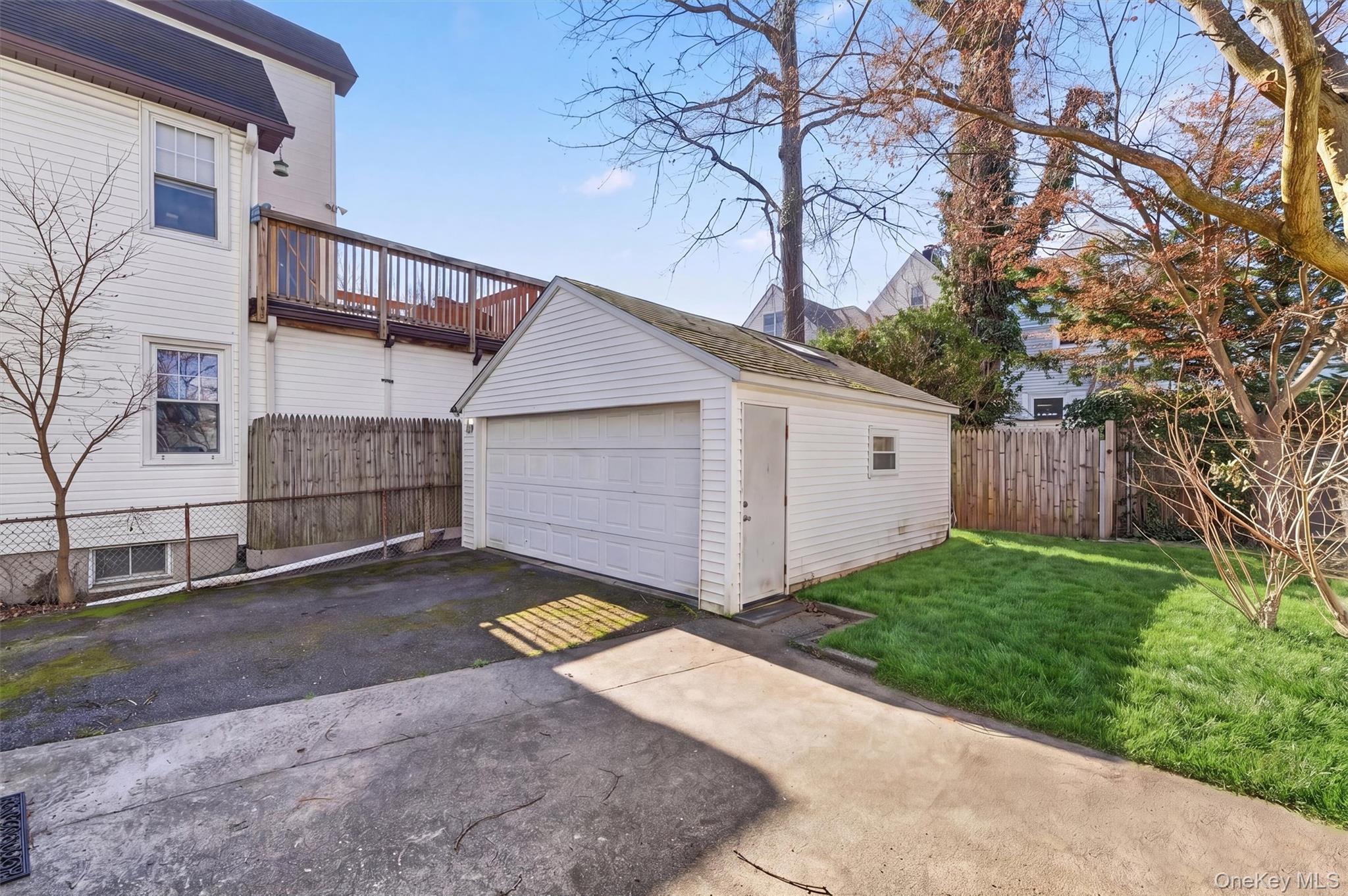 Single Family Sherwood  Westchester County, NY 10704, MLS-988821-45