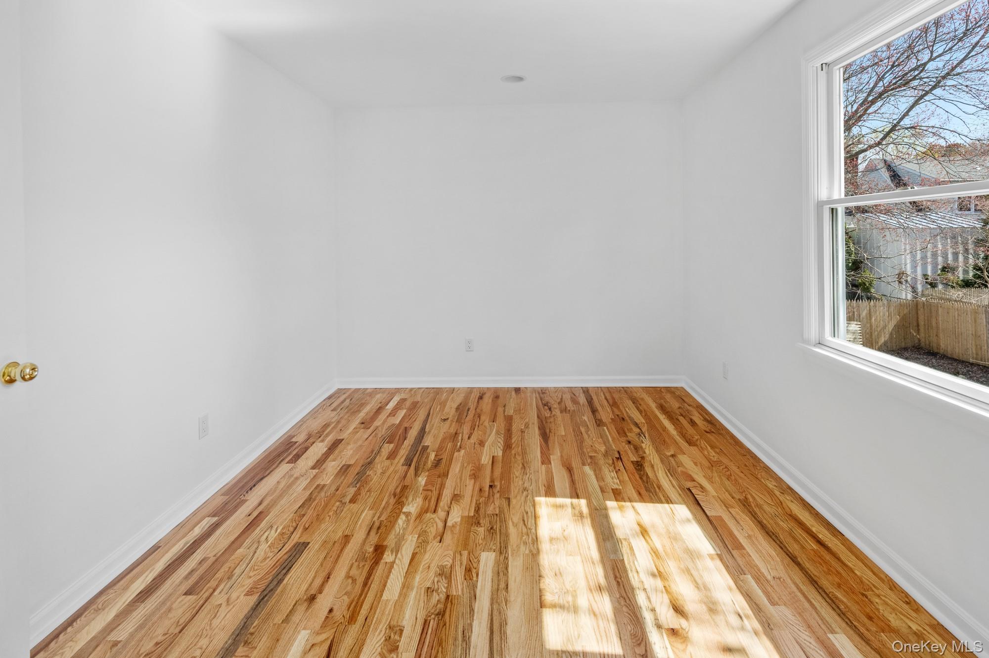 Single Family Edwards  Suffolk County, NY 11933, MLS-988824-23