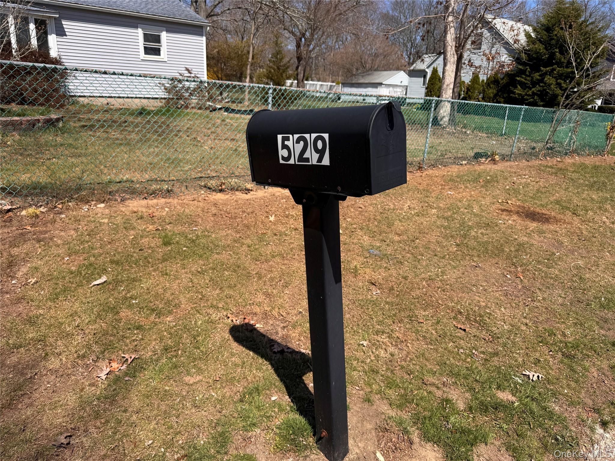 Single Family Elder  Suffolk County, NY 11779, MLS-988839-6