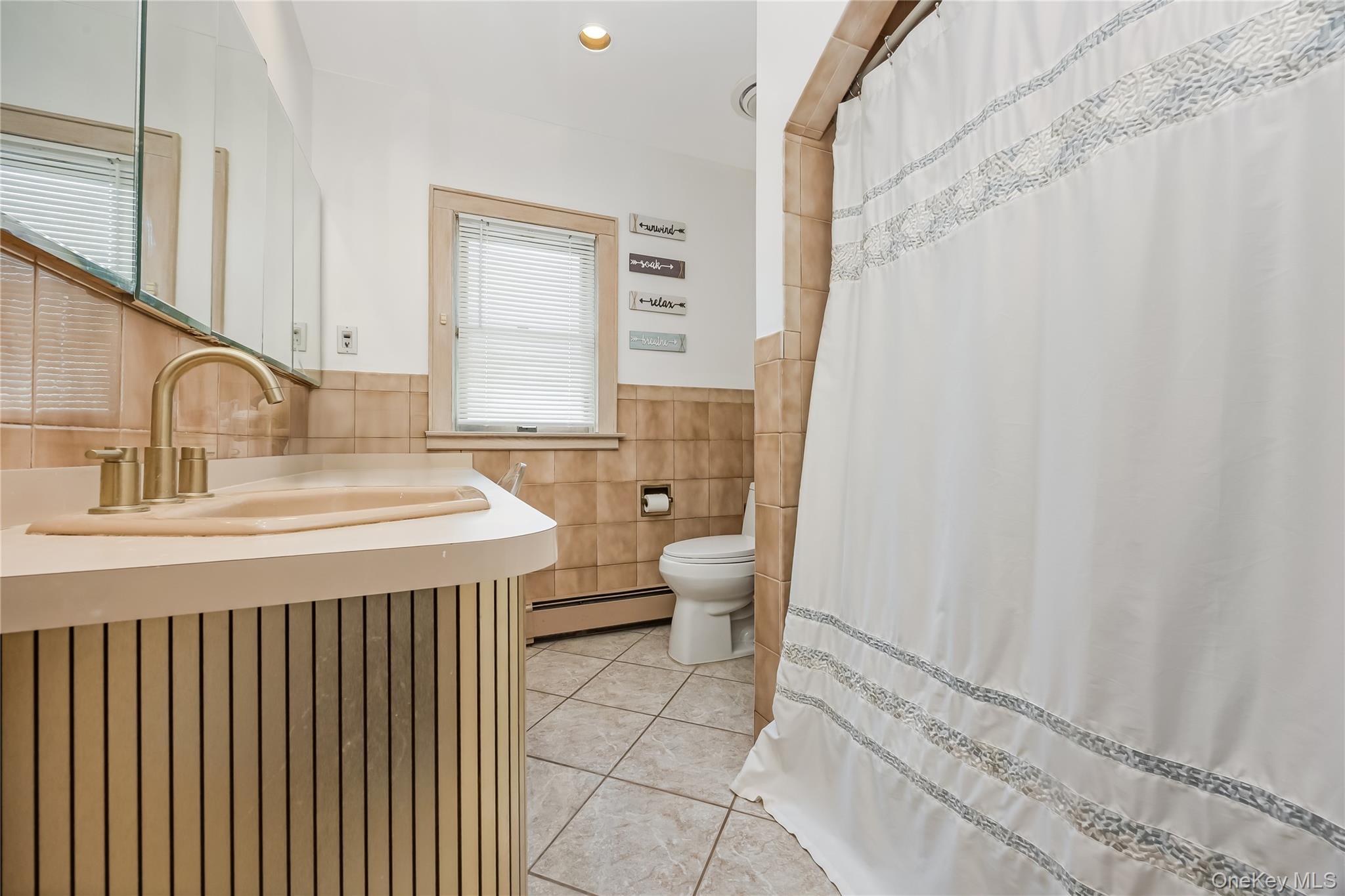 Single Family Cottage  Nassau County, NY 11510, MLS-988853-19