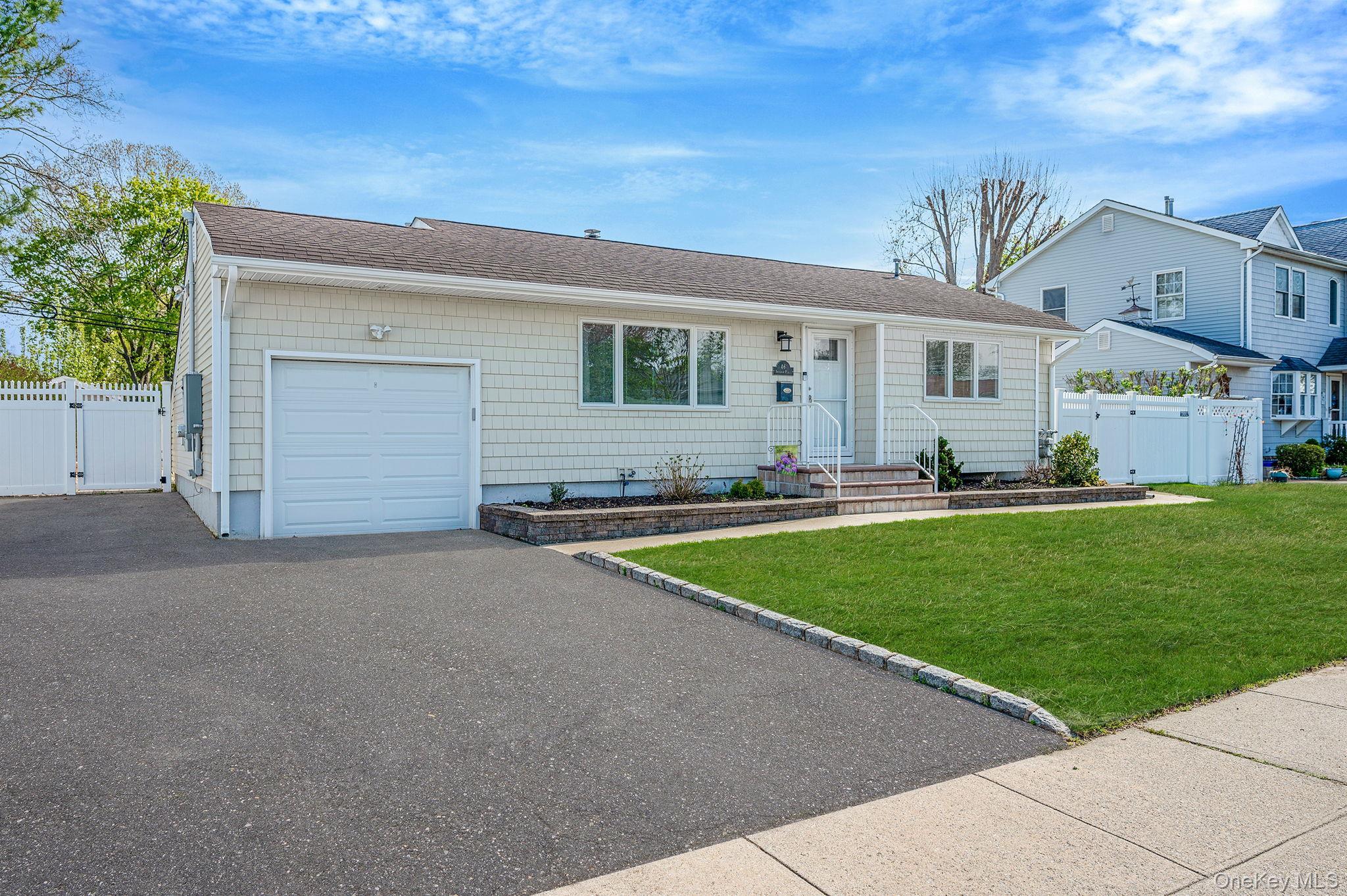 Single Family Sheldon  Suffolk County, NY 11725, MLS-988920-2