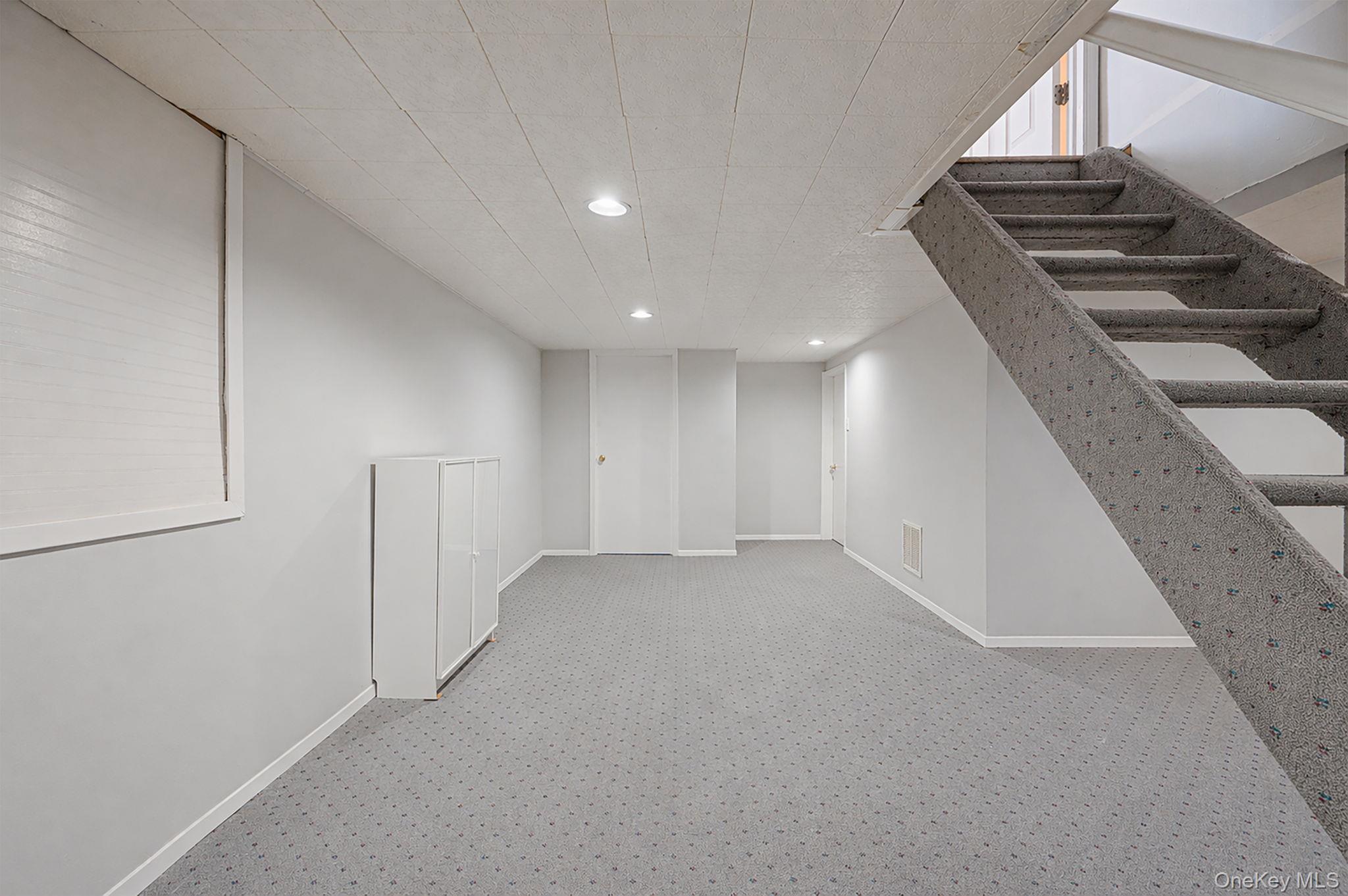 Single Family Sheldon  Suffolk County, NY 11725, MLS-988920-20