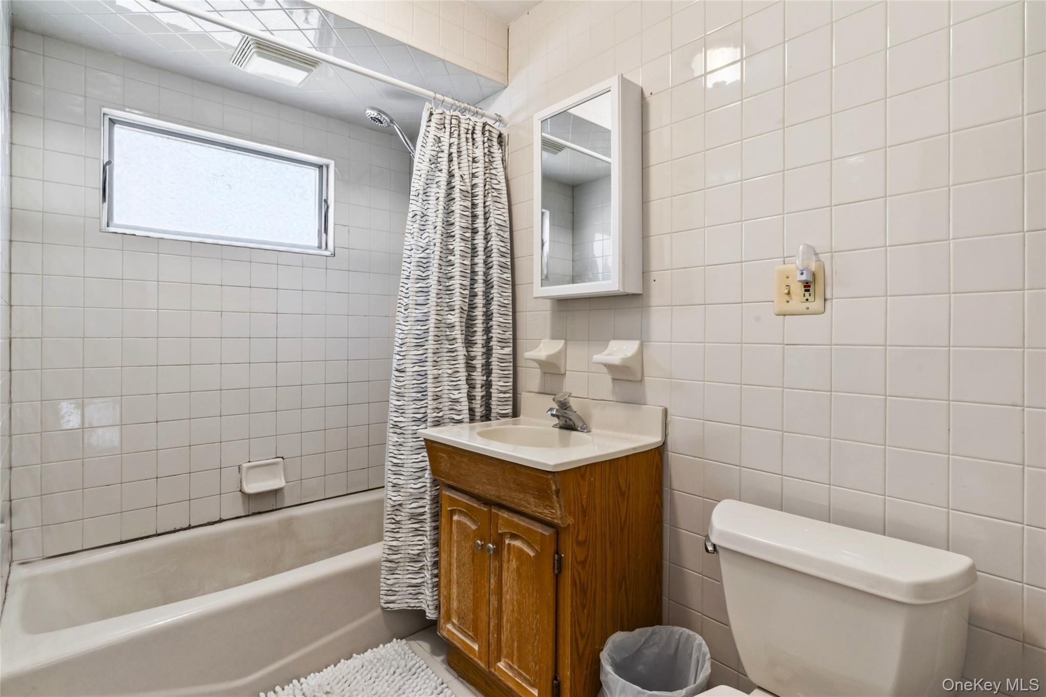 Single Family Rhodes  Westchester County, NY 10801, MLS-988976-22