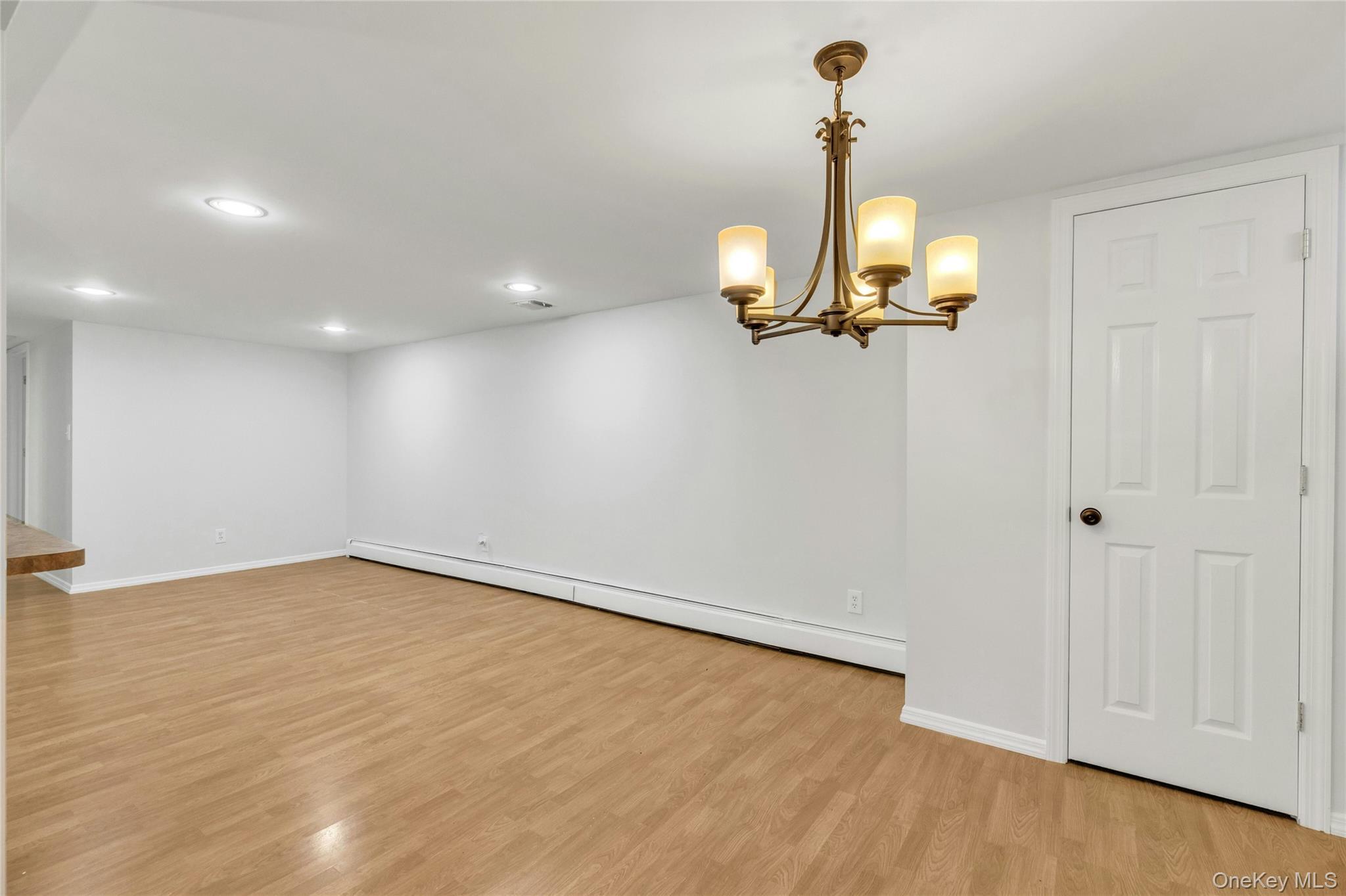 Single Family Division  Suffolk County, NY 11715, MLS-988978-32