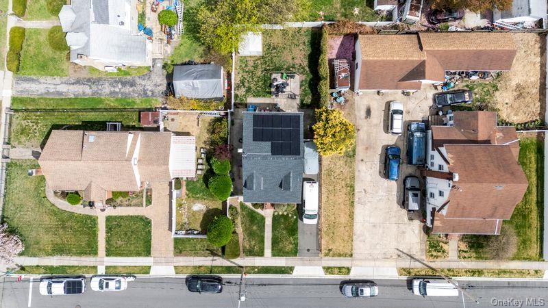 Single Family Hawthorne  Nassau County, NY 11553, MLS-988998-4