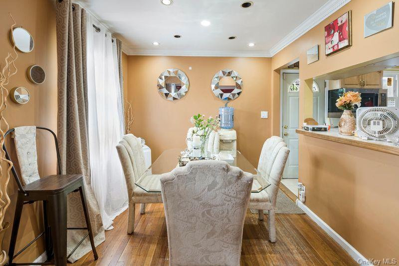 Single Family Hawthorne  Nassau County, NY 11553, MLS-988998-7