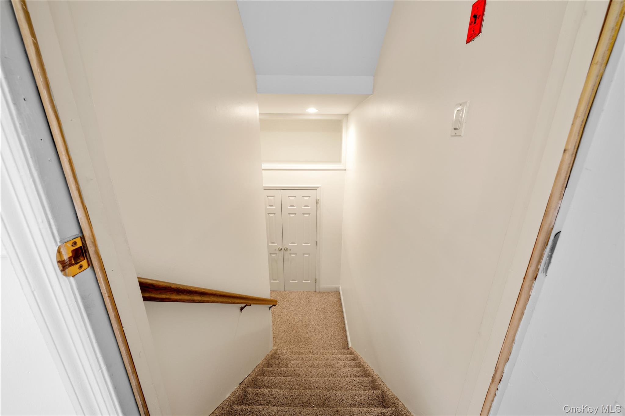Single Family China Lane Suffolk County, NY 11733, MLS-989027-35