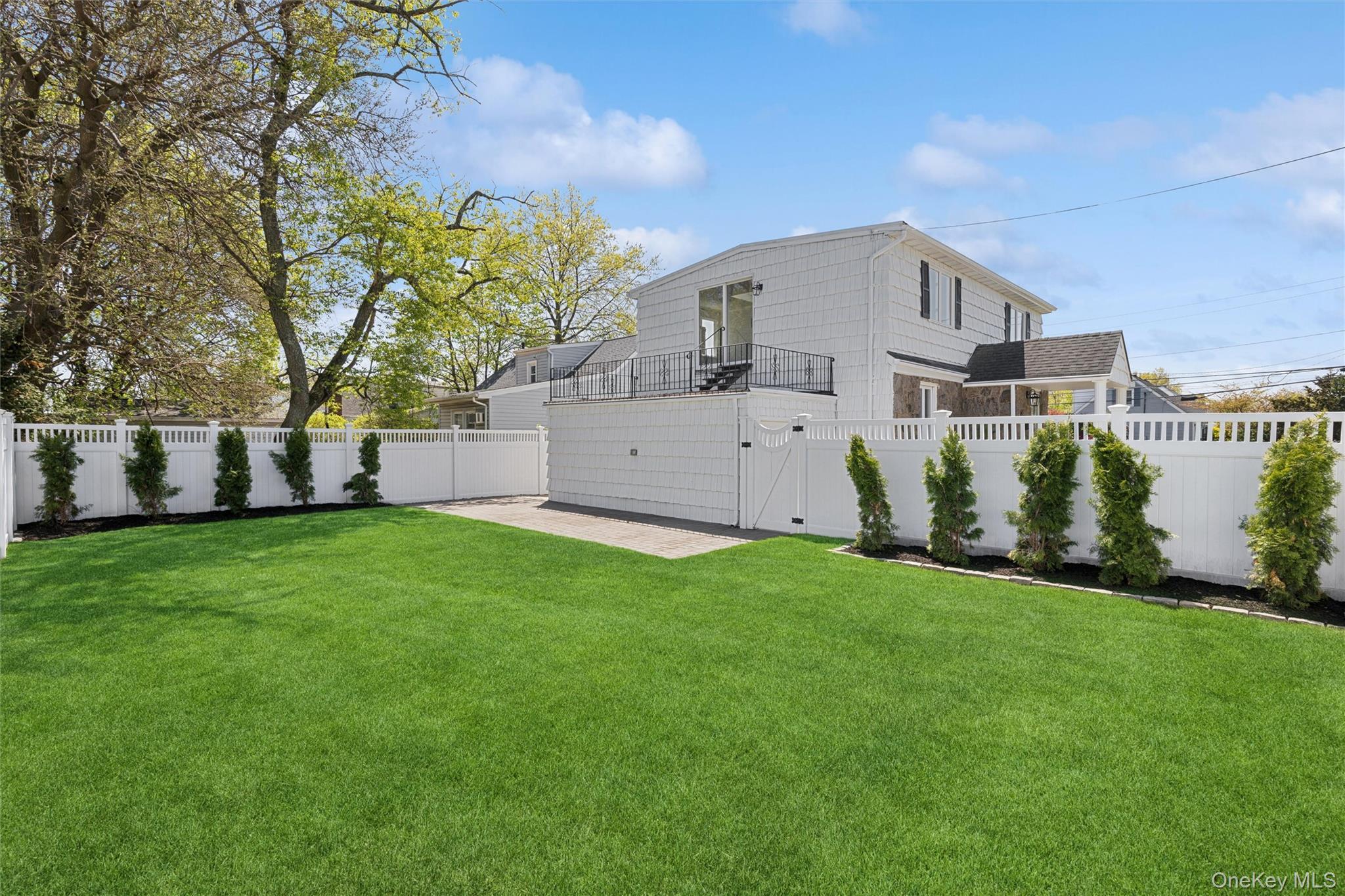 Single Family Maurice  Nassau County, NY 11554, MLS-989059-26
