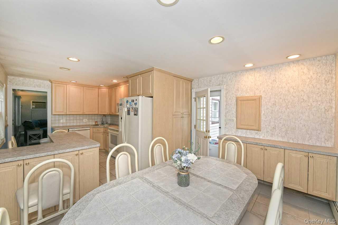 Single Family Saddle  Nassau County, NY 11756, MLS-989070-20