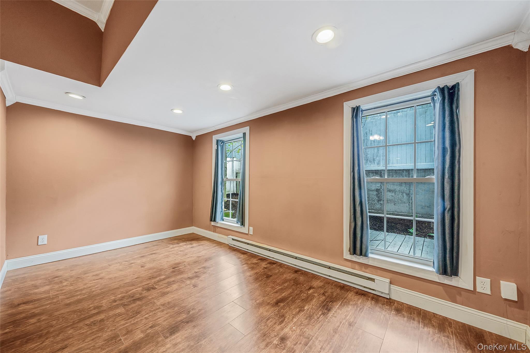 Single Family Maple Road Suffolk County, NY 11754, MLS-989075-15