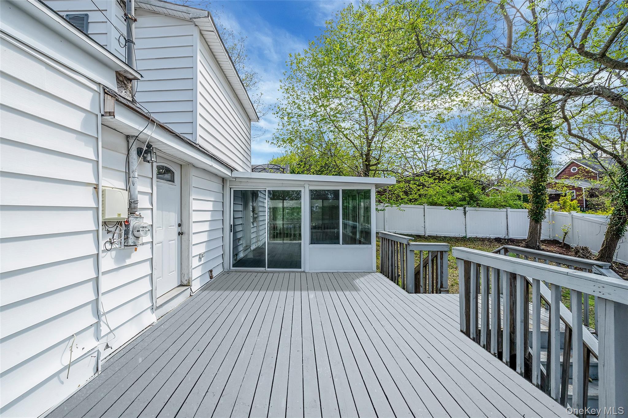 Single Family Maple Road Suffolk County, NY 11754, MLS-989075-7