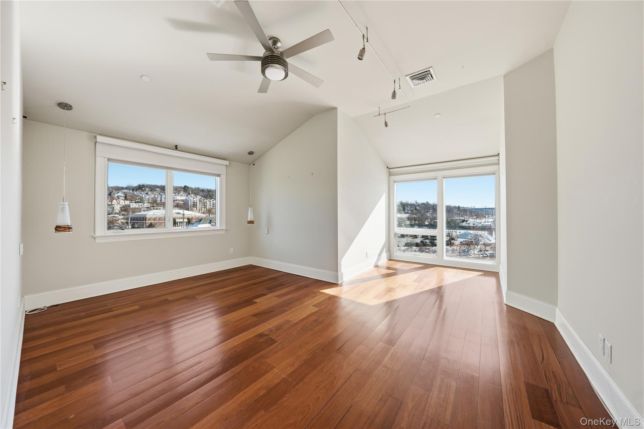 Condo Main  Westchester County, NY 10591, MLS-989078-10