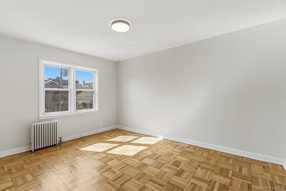 Single Family 165th Queens, NY 11365, MLS-989080-12