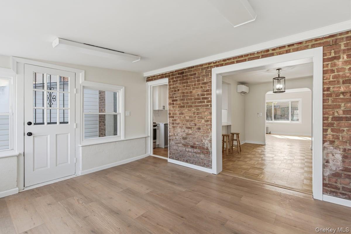 Single Family 165th Queens, NY 11365, MLS-989080-6