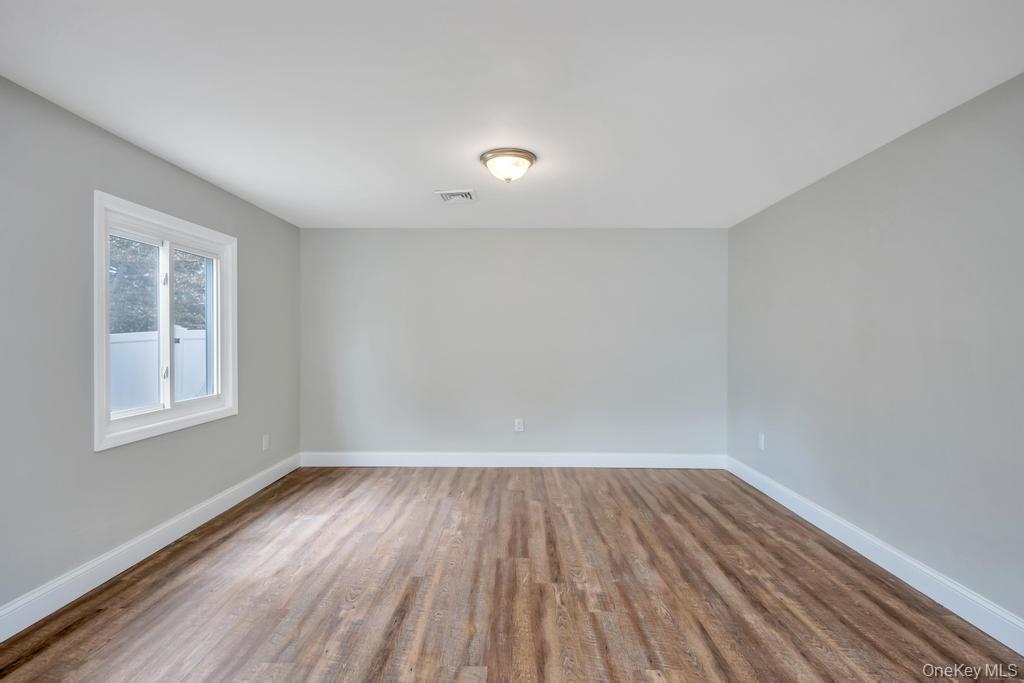 Single Family Blackpine  Suffolk County, NY 11763, MLS-989107-9