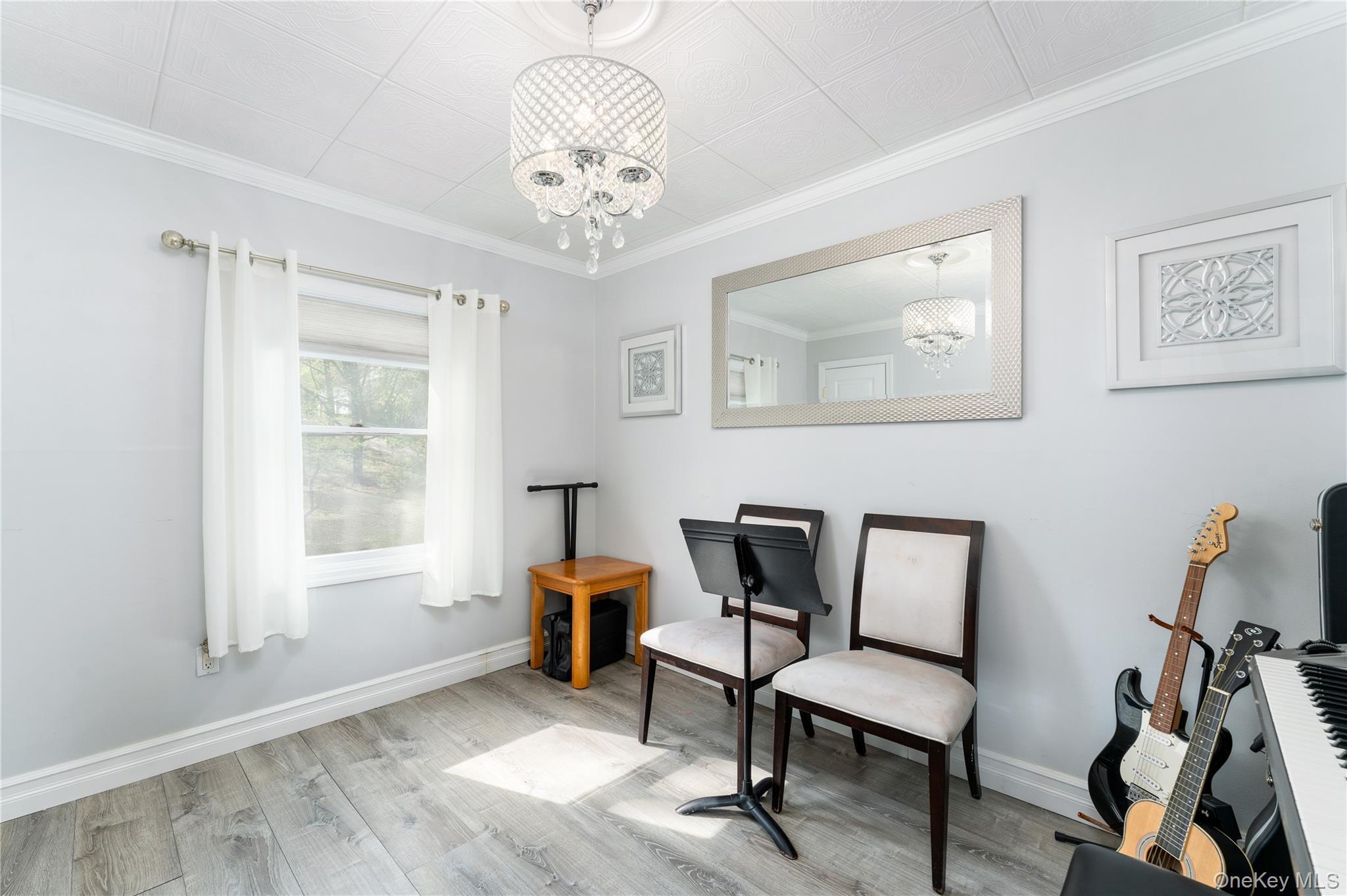 Single Family Meadow  Suffolk County, NY 11754, MLS-989141-38