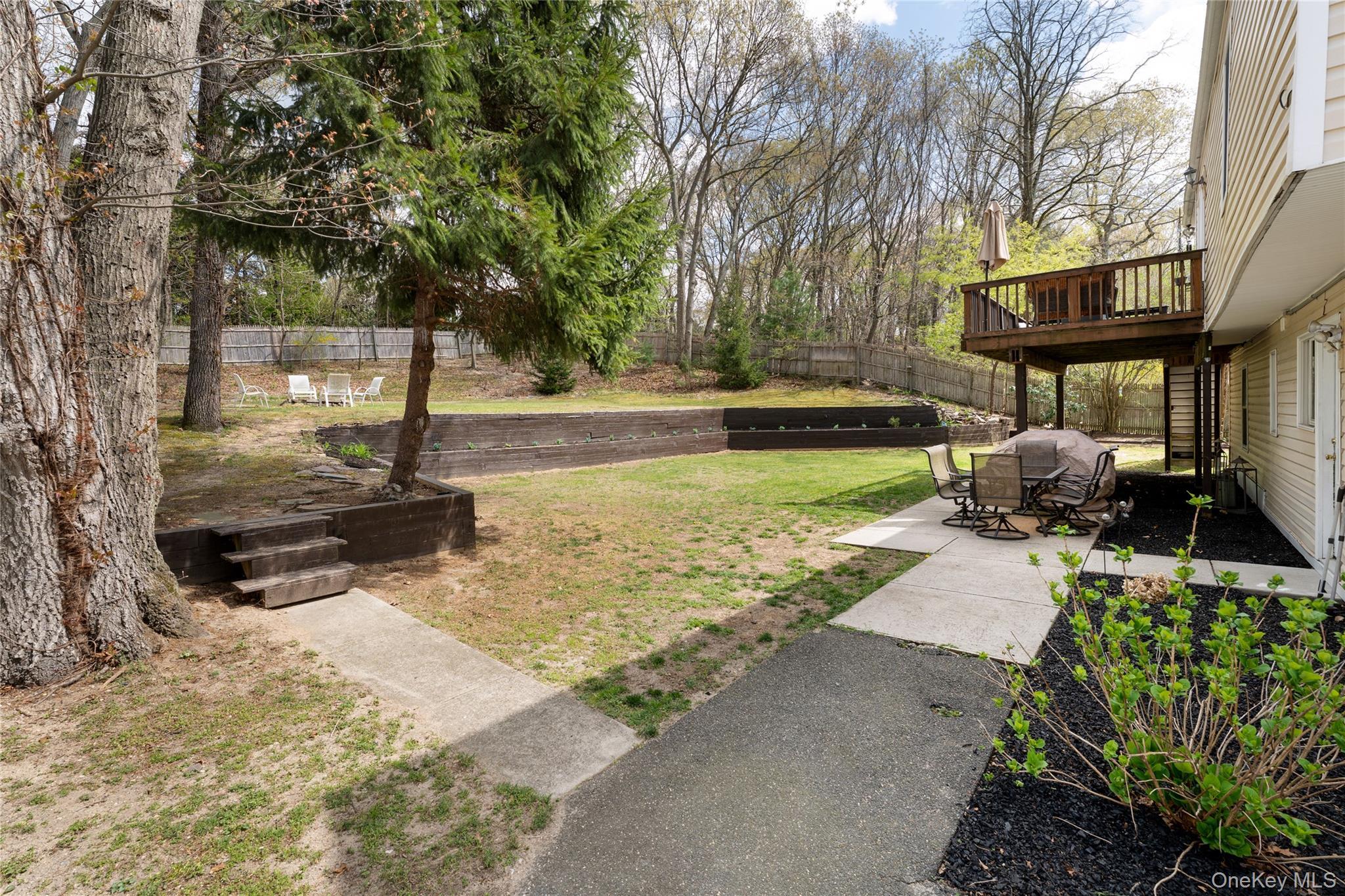 Single Family Meadow  Suffolk County, NY 11754, MLS-989141-7