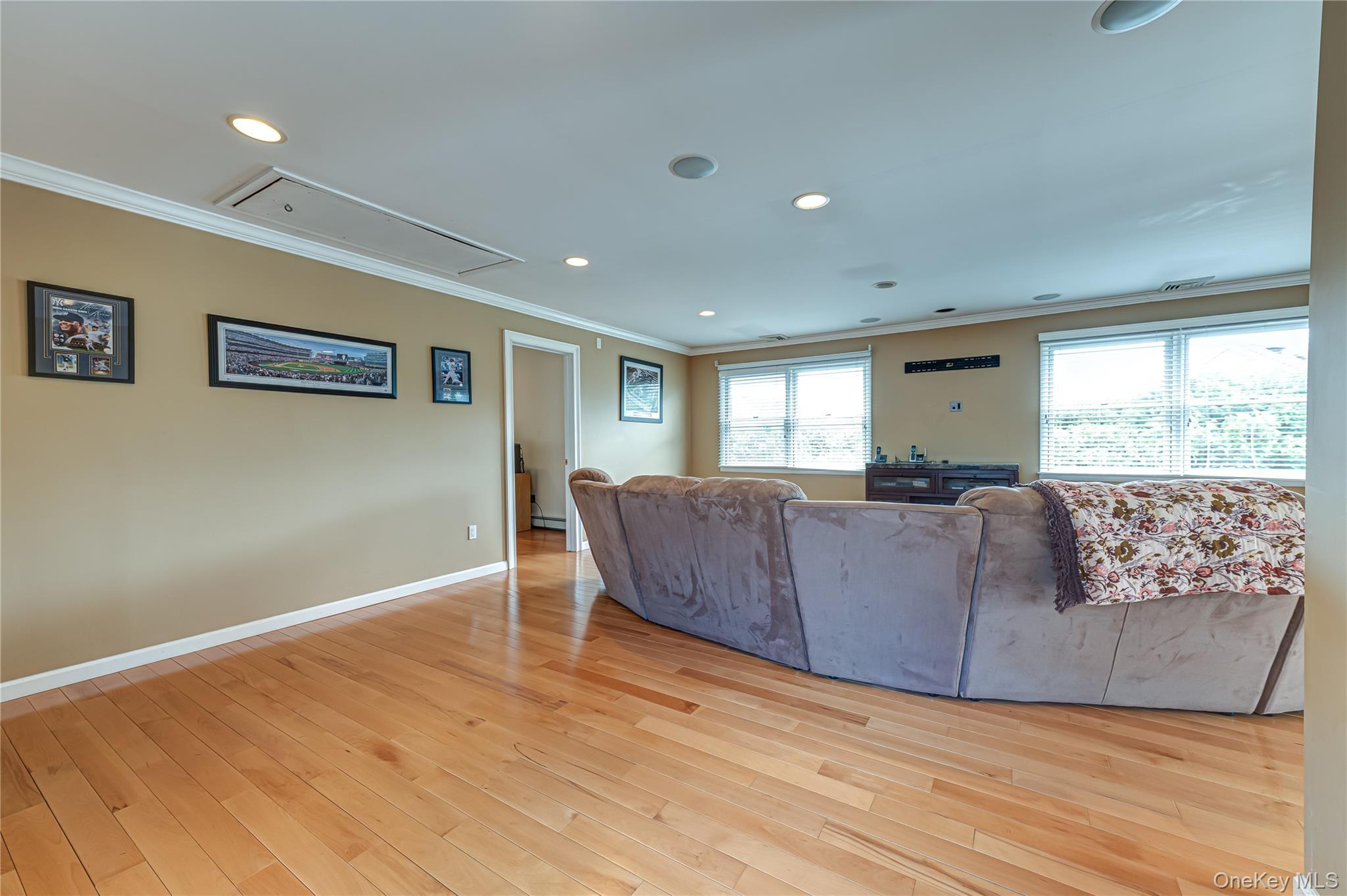 Single Family Randall  Suffolk County, NY 11786, MLS-989153-21