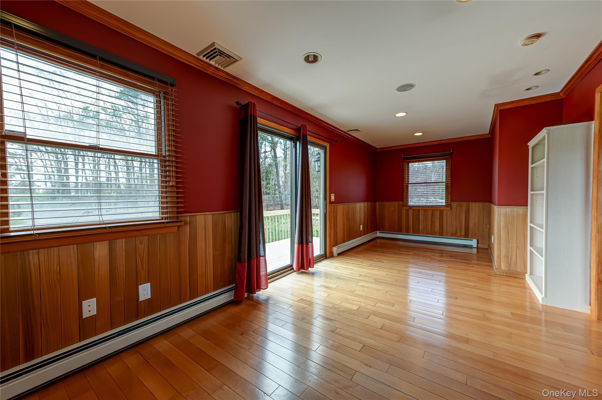 Single Family Randall  Suffolk County, NY 11786, MLS-989153-27