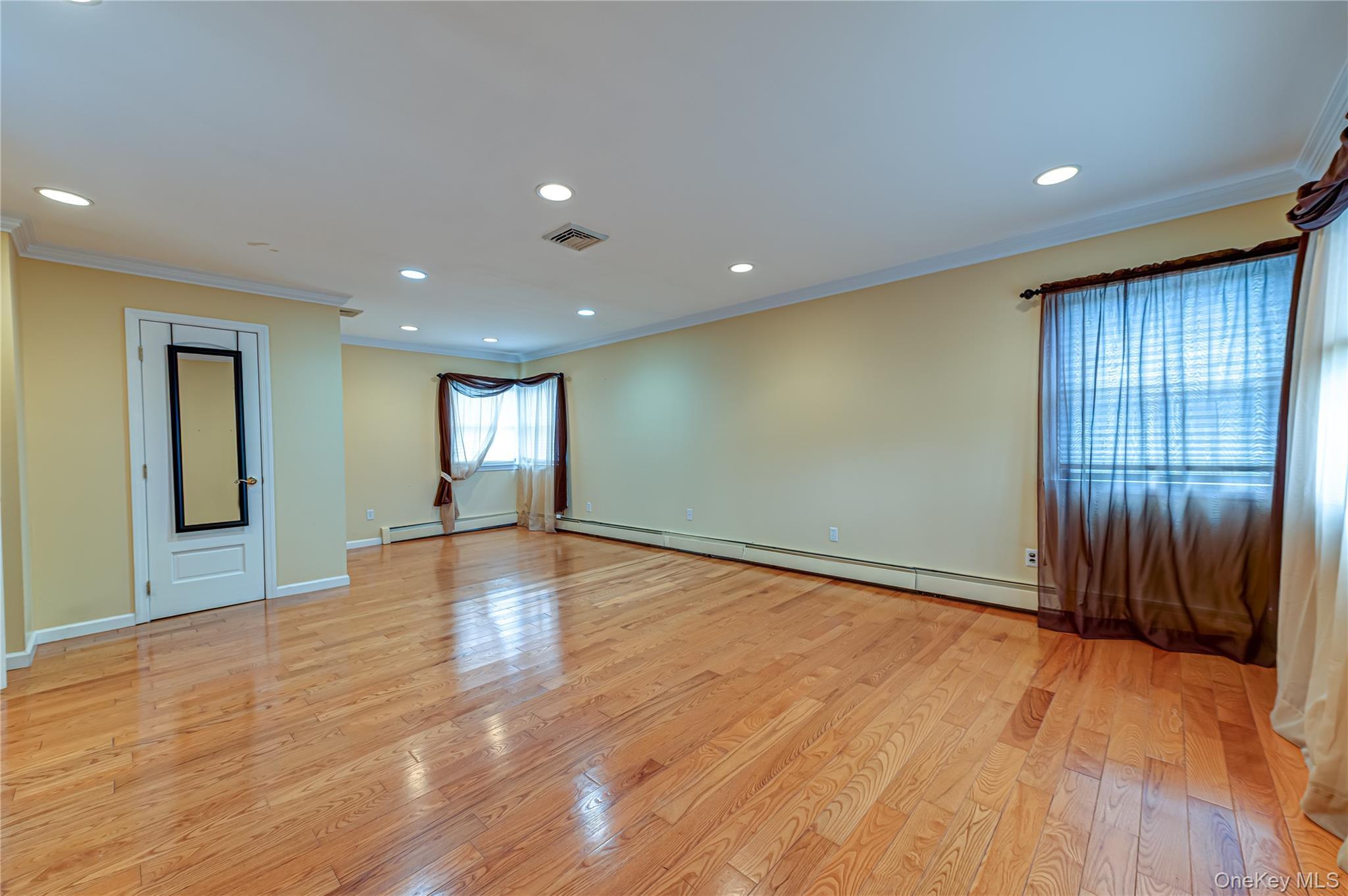 Single Family Randall  Suffolk County, NY 11786, MLS-989153-28