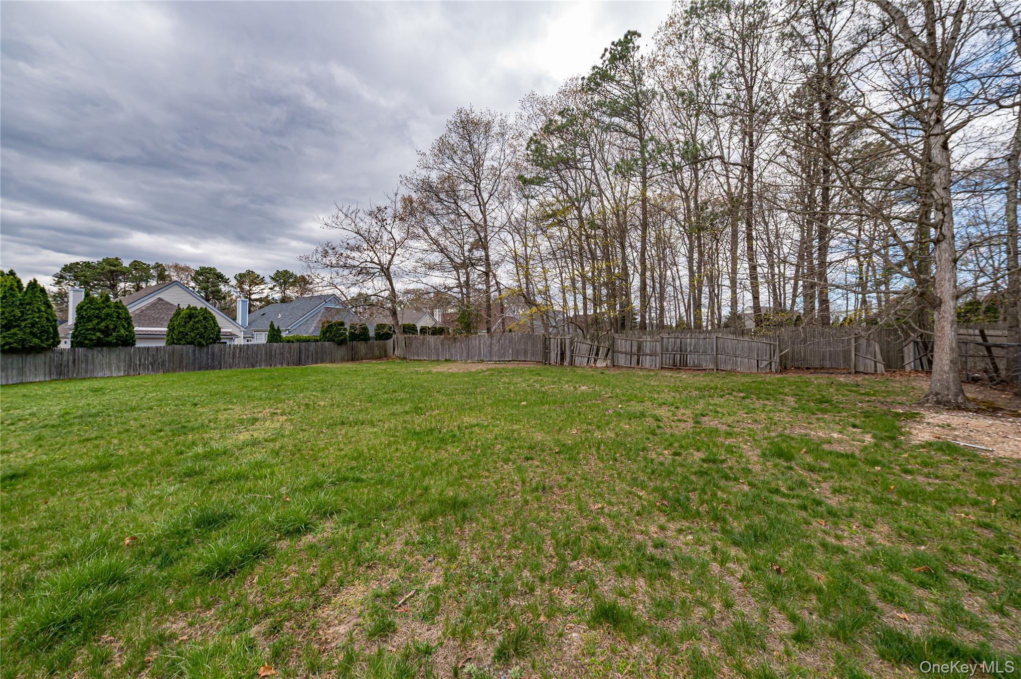 Single Family Randall  Suffolk County, NY 11786, MLS-989153-43