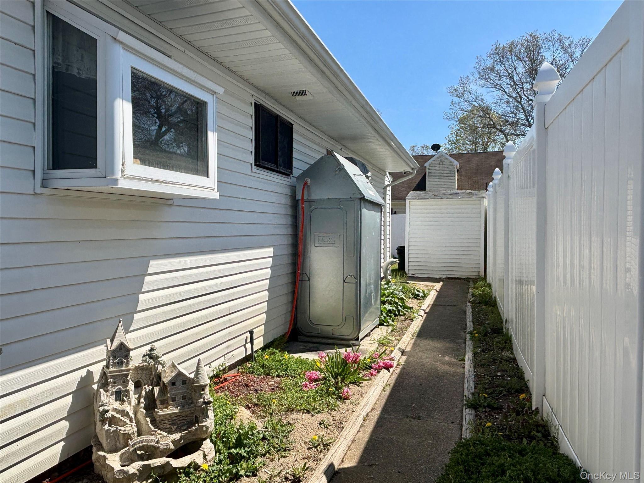 Single Family Patchogue  Suffolk County, NY 11950, MLS-989164-2