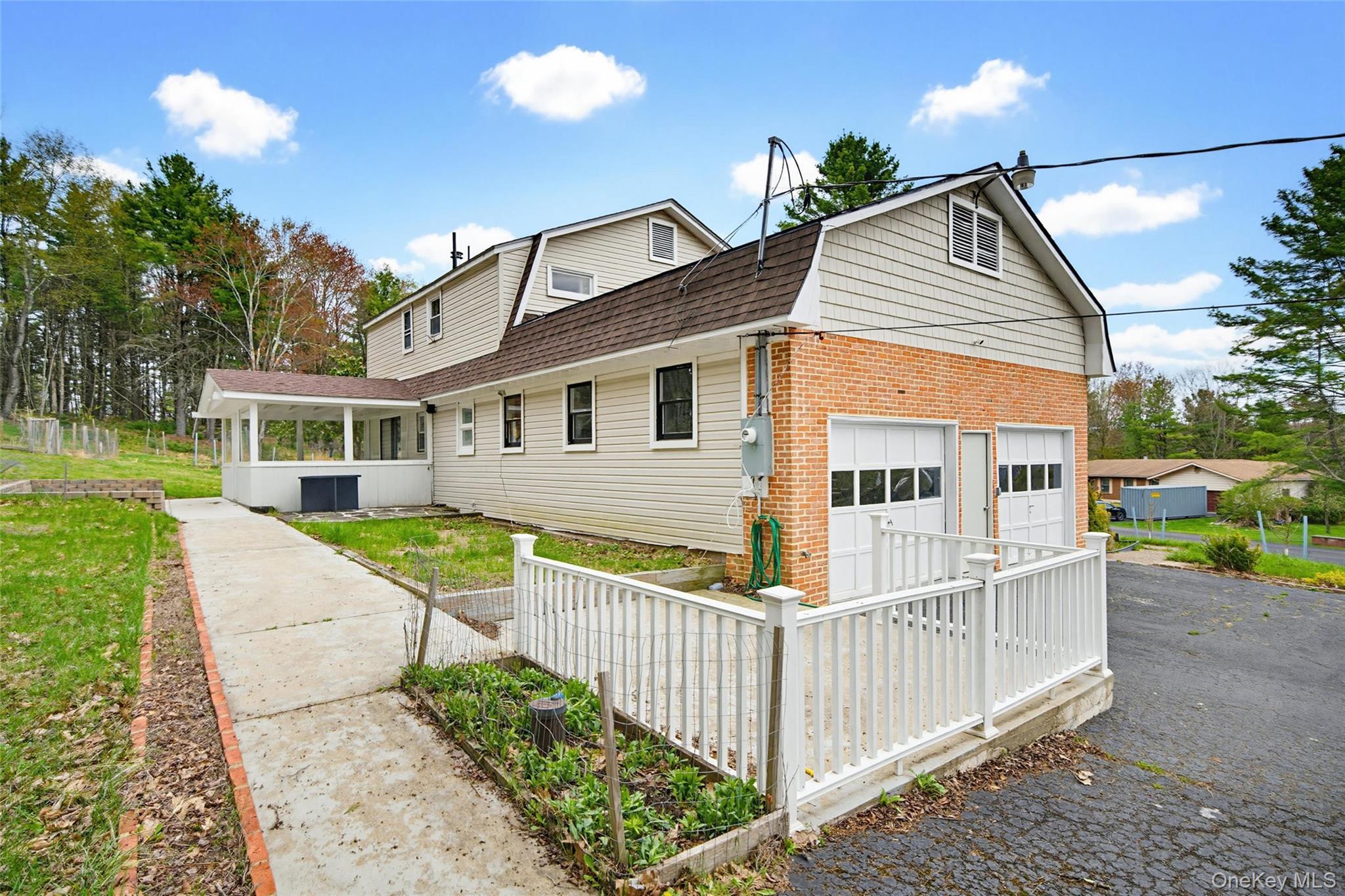 Single Family Marjorie  Sullivan County, NY 12701, MLS-989167-3