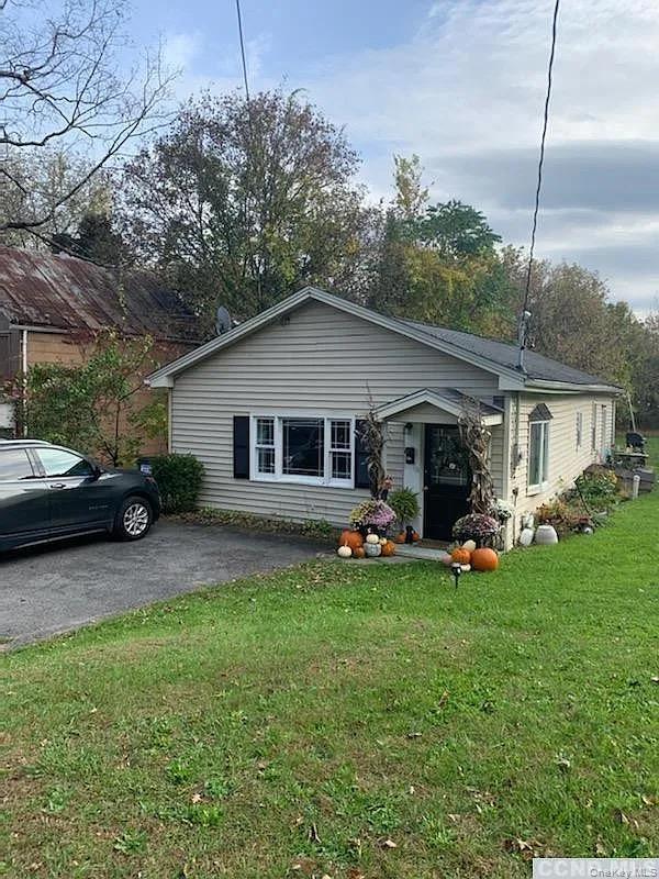 Single Family Cauterskill  Greene County, NY 12414, MLS-989173-2