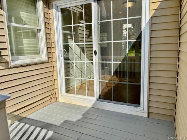 Single Family Broadway Greenlawn  Suffolk County, NY 11743, MLS-989264-11