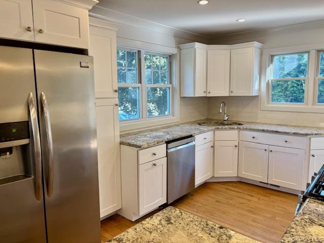 Single Family Broadway Greenlawn  Suffolk County, NY 11743, MLS-989264-6