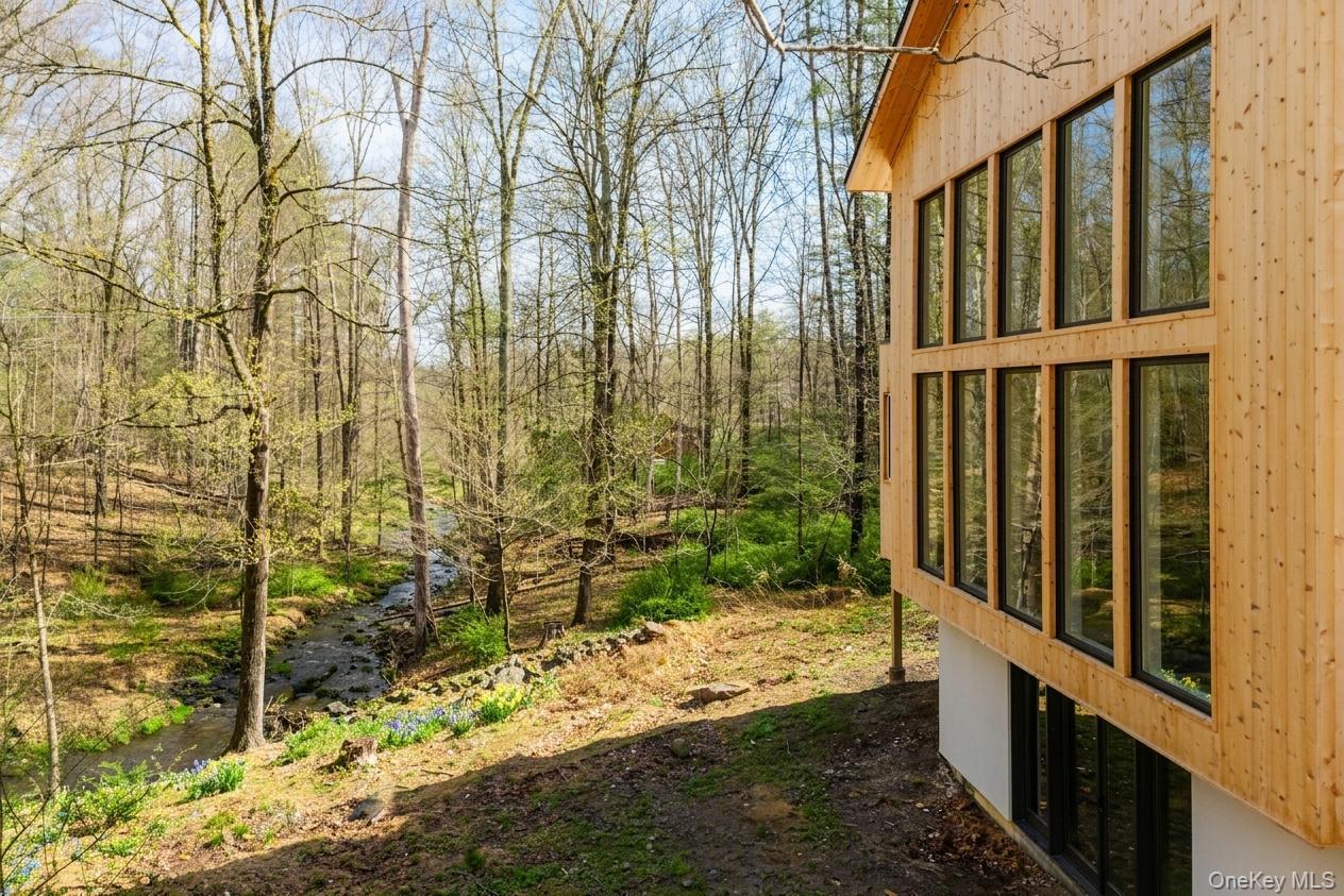 Single Family Mohonk Road Ulster County, NY 12440, MLS-989265-3