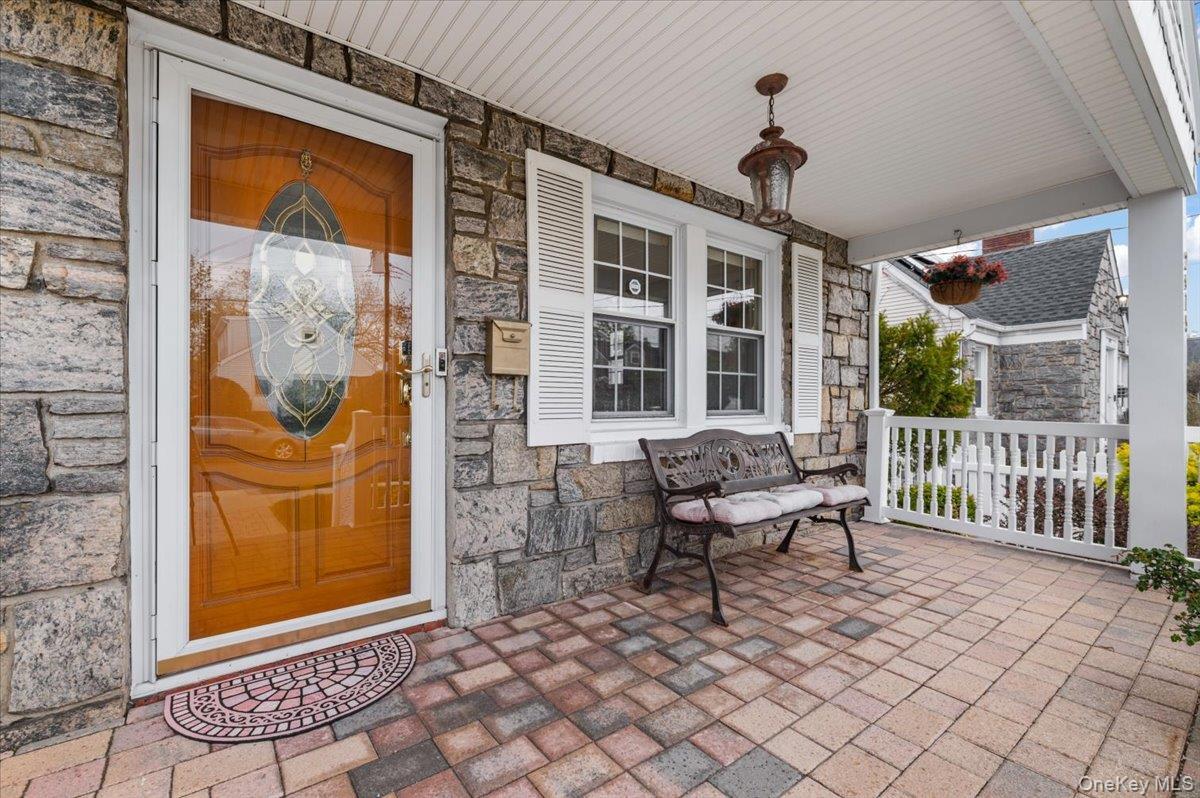 Single Family Tulip  Nassau County, NY 11510, MLS-989280-2