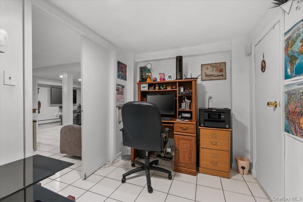 Single Family Tulip  Nassau County, NY 11510, MLS-989280-22