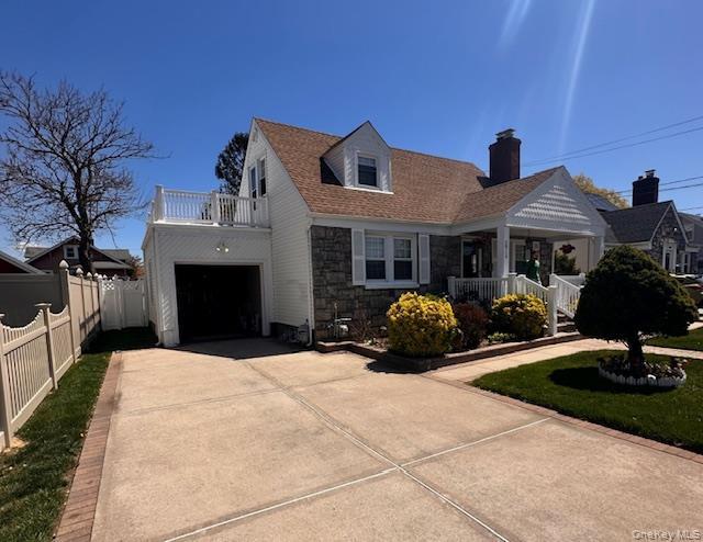 Single Family Tulip  Nassau County, NY 11510, MLS-989280-29