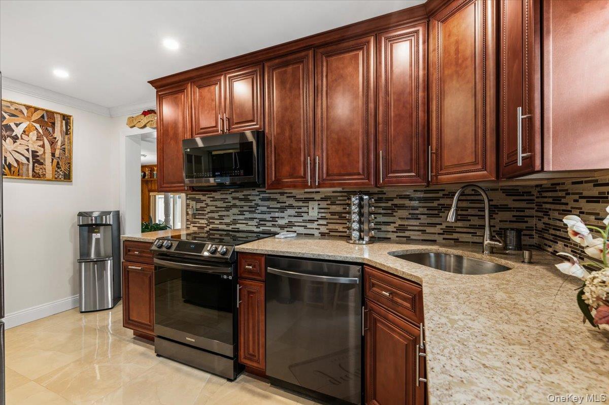 Single Family Tulip  Nassau County, NY 11510, MLS-989280-9