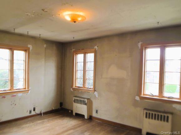 Single Family Waterbury  Bronx, NY 10465, MLS-989283-10