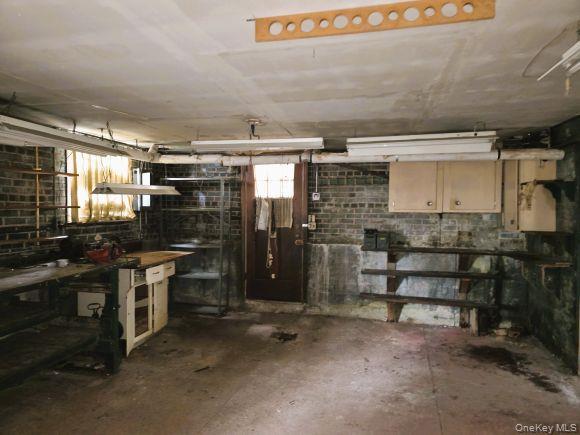 Single Family Waterbury  Bronx, NY 10465, MLS-989283-20