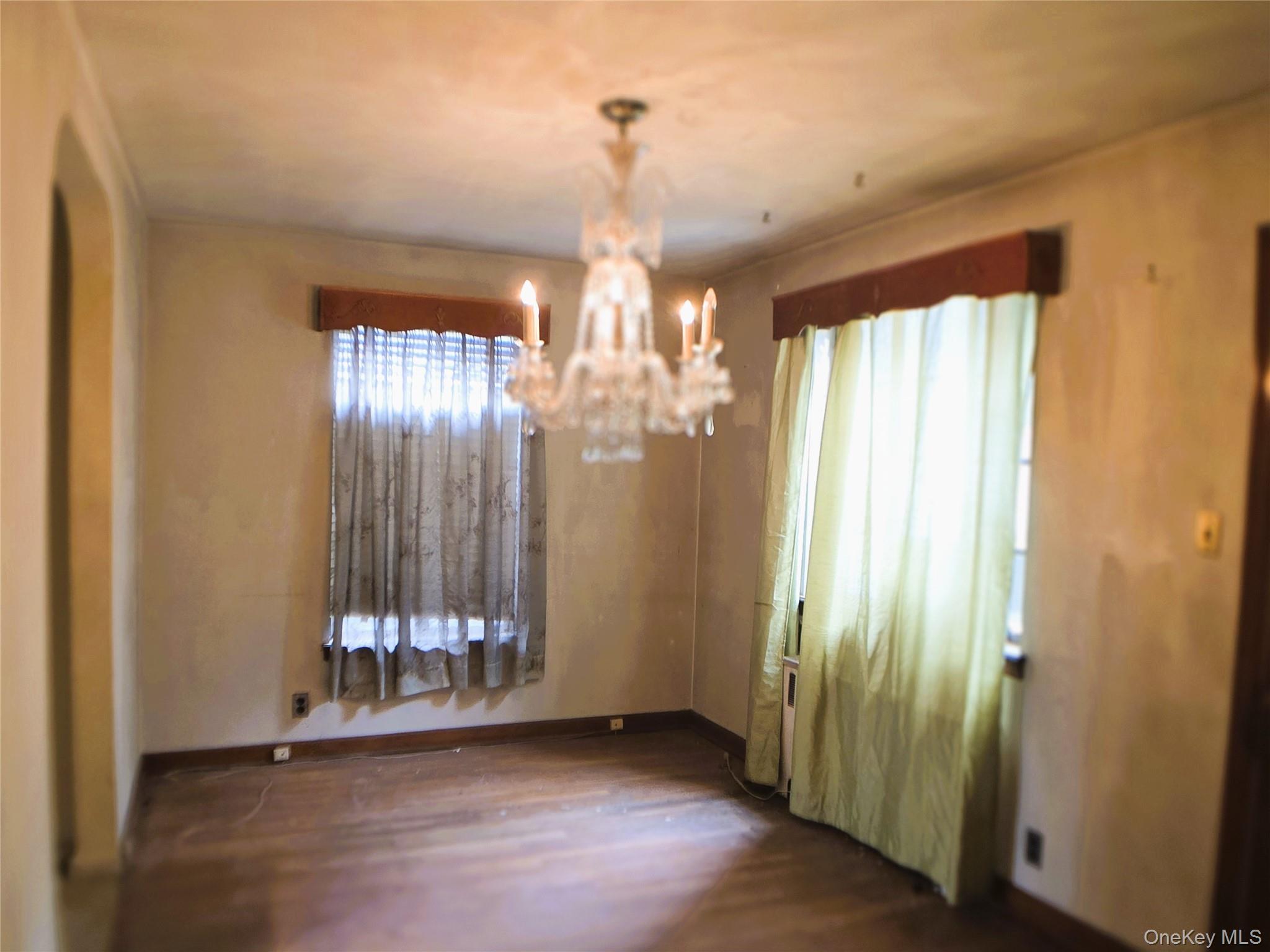 Single Family Waterbury  Bronx, NY 10465, MLS-989283-4