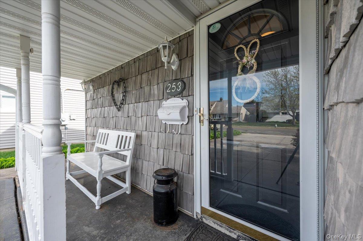 Single Family Blacksmith  Nassau County, NY 11756, MLS-989314-2
