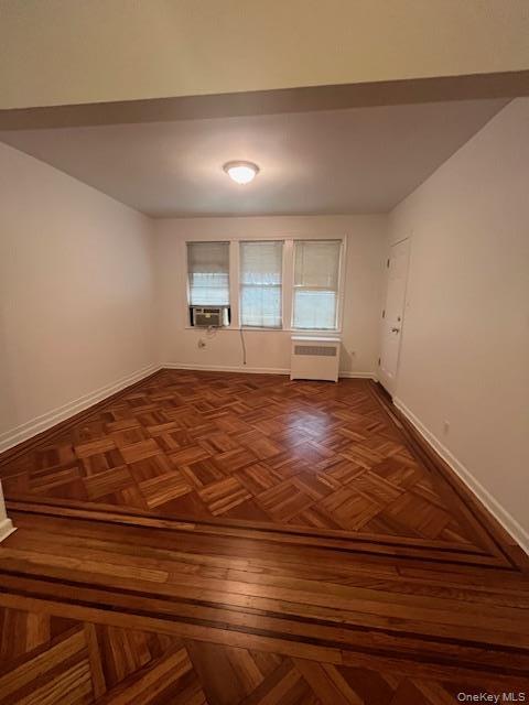 Apartment 97th Queens, NY 11369, MLS-989329-5