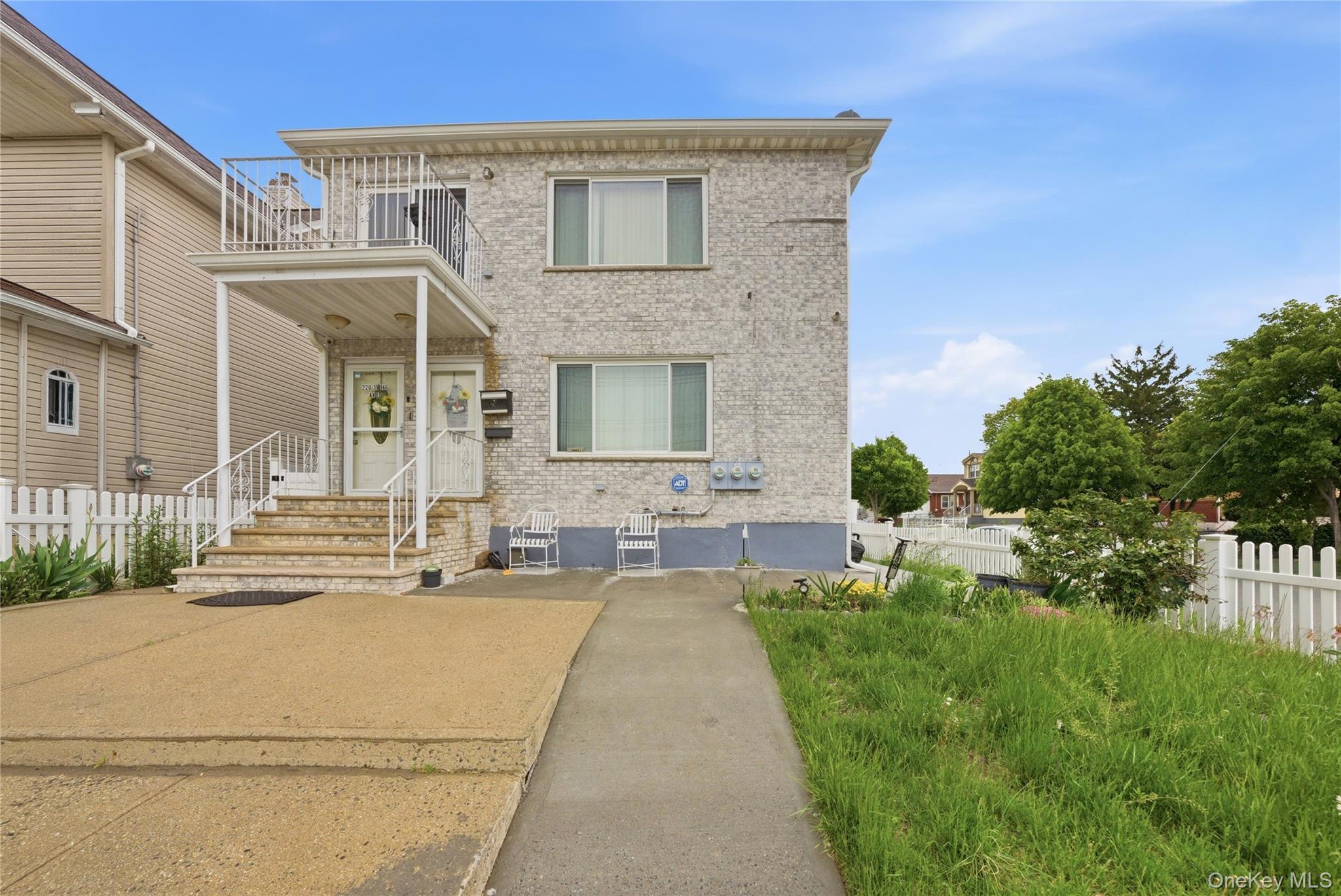 Single Family 146th Avenue Queens, NY 11413, MLS-989349-2