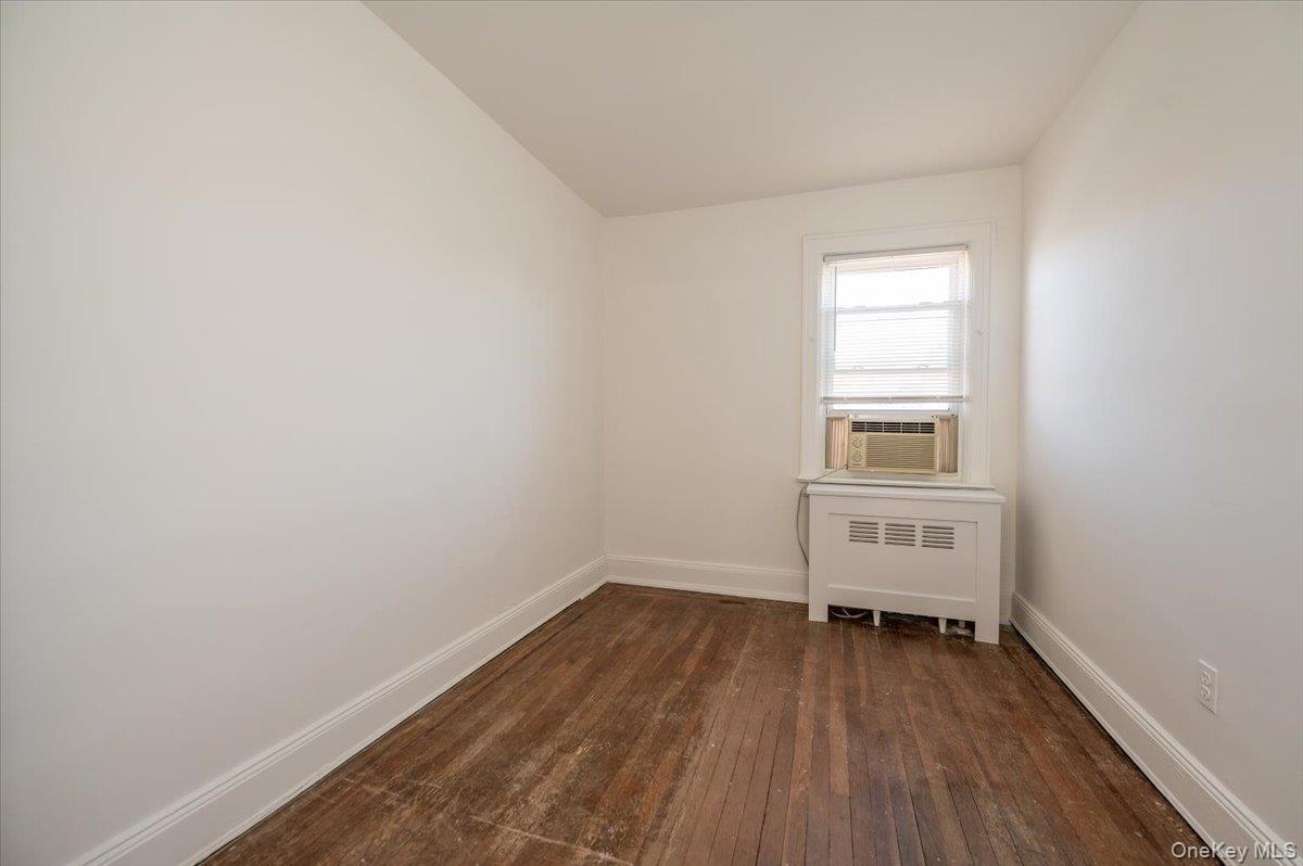 Single Family 227th  Queens, NY 11413, MLS-989354-13