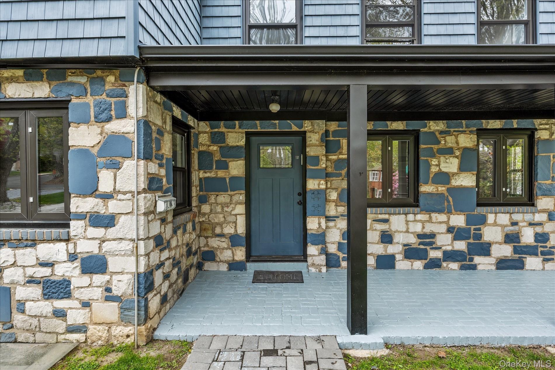 Single Family Brook Lane Nassau County, NY 11023, MLS-989357-4