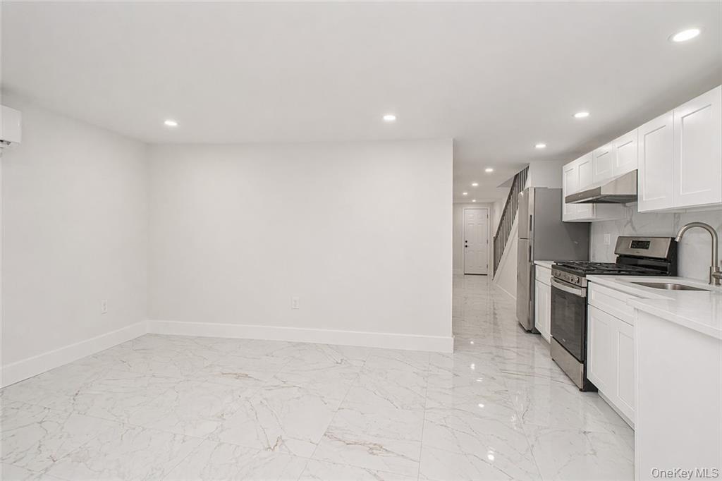 Single Family Brooklyn  Brooklyn, NY 11203, MLS-989360-23